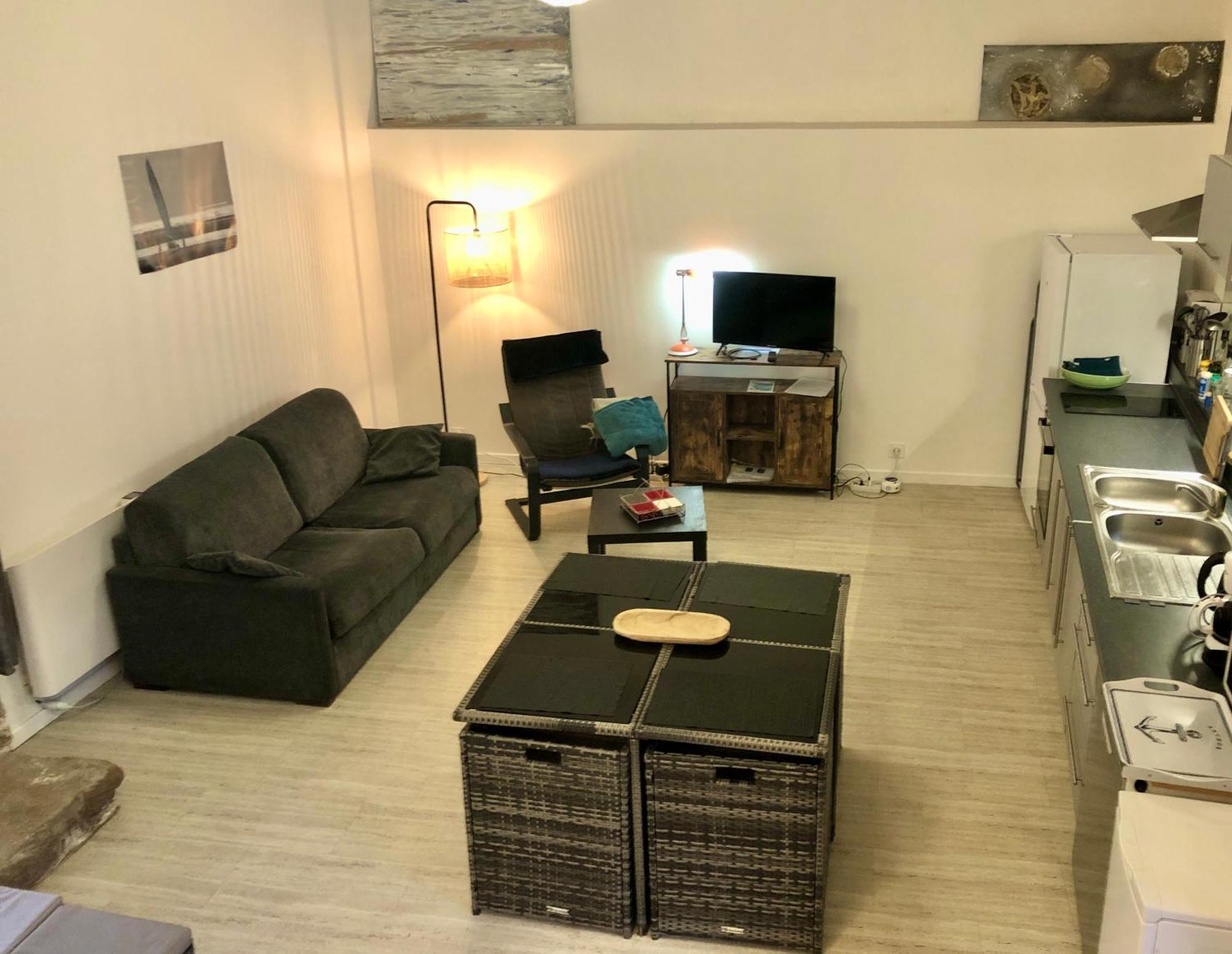Gite Au Calme 2 A 6 Personnes Dans Un Paysage Totalement Paisible -Plages A 22 Min- Quite Cottage 2 To 6 Persons In Total Peaceful Landscape -Beaches At 22 Min- Landévant Buitenkant foto